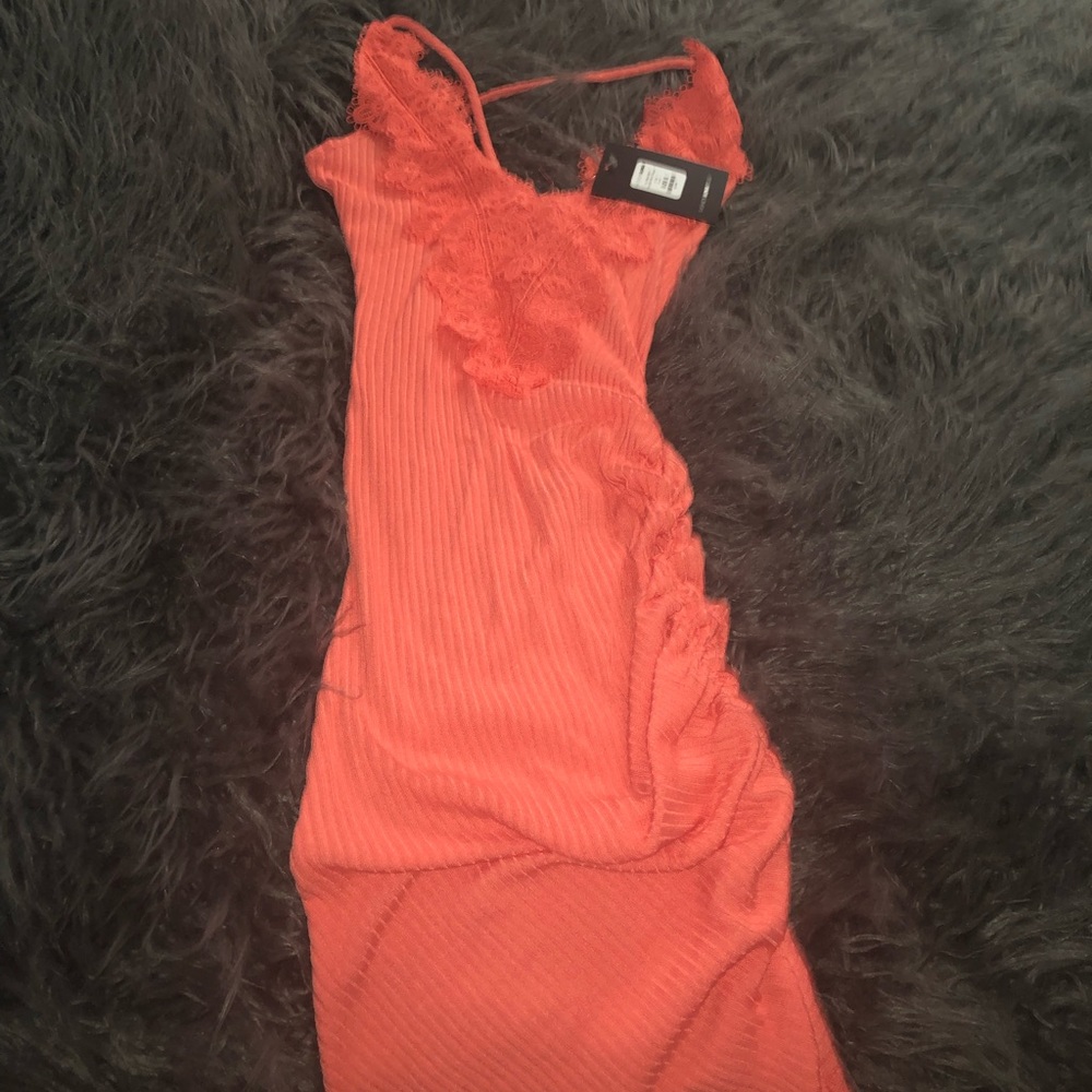Midi dress coral